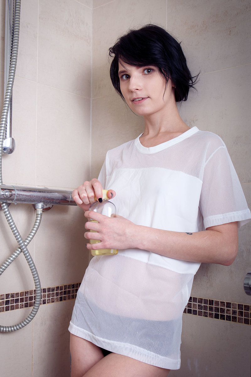 Юлия, 25 лет, 1 размер груди